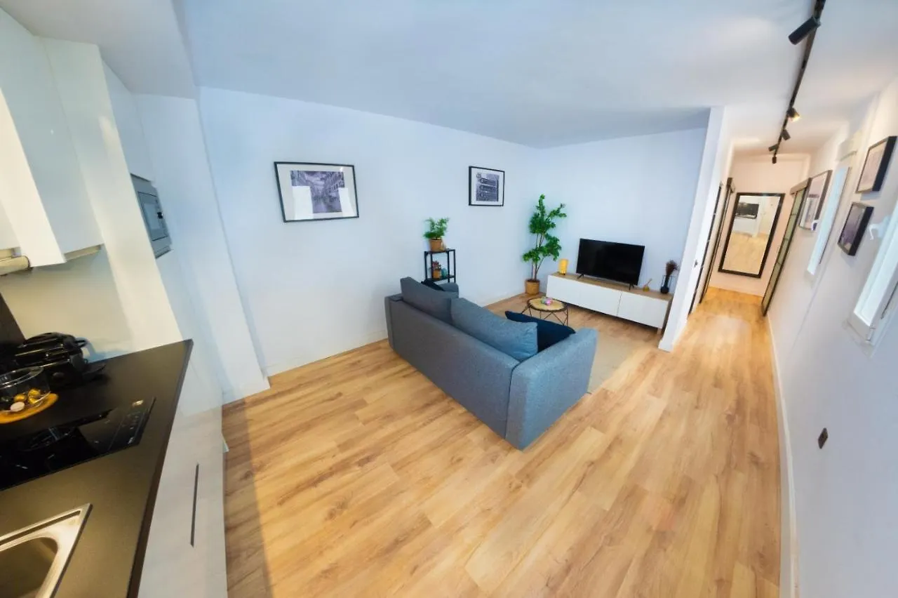 Modern Haven For Urban Explorers By Rems Malaga